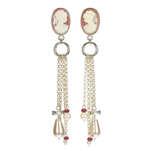 carnelian cameo statement   - Camps & Camps