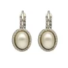 Pearly white dormeuses